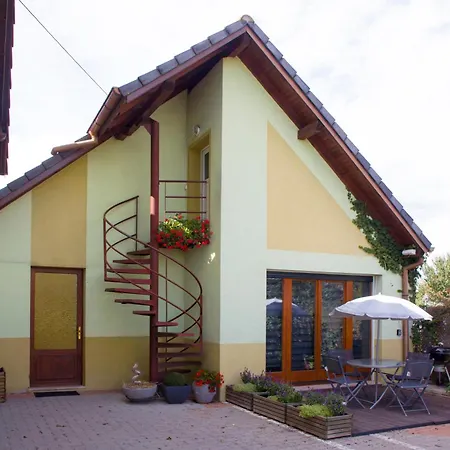 Le Cocon Avec Parking Prive & Terrasse דירה Sainte-Croix-en-Plaine