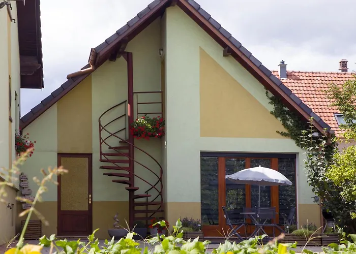 Appartamento Le Cocon Avec Parking Privé&terrasse Sainte-Croix-en-Plaine